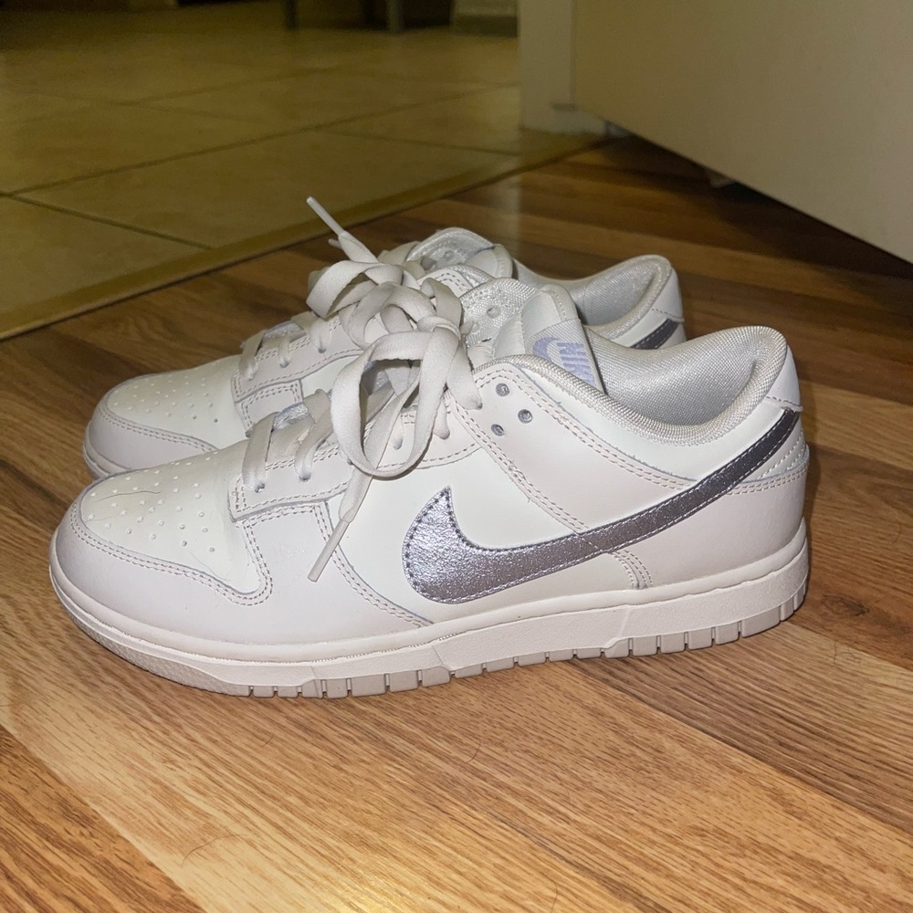 Women’s Nike Dunks